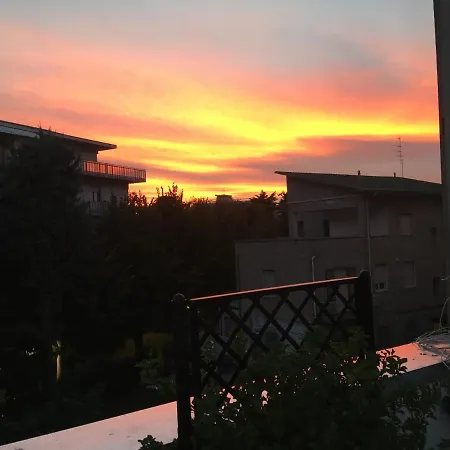 فندق مبيت وإفطار Il Glicine Centro بيسكارا