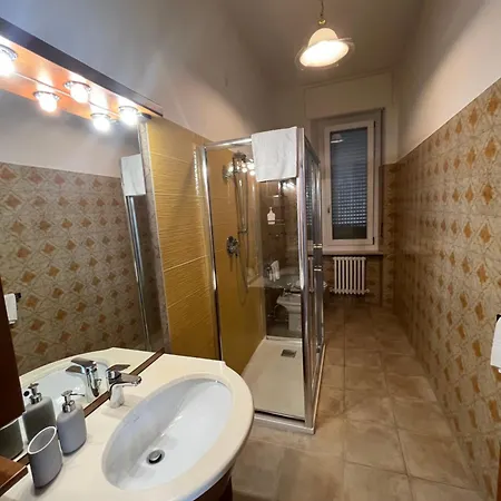 Il Glicine Centro بيسكارا