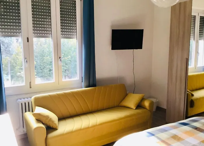 Il Glicine Centro Bed & Breakfast